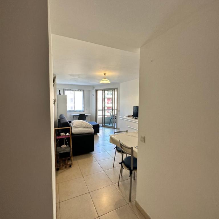F2 proche des plages Juan les pins - Appartement 1 Chambre - 10