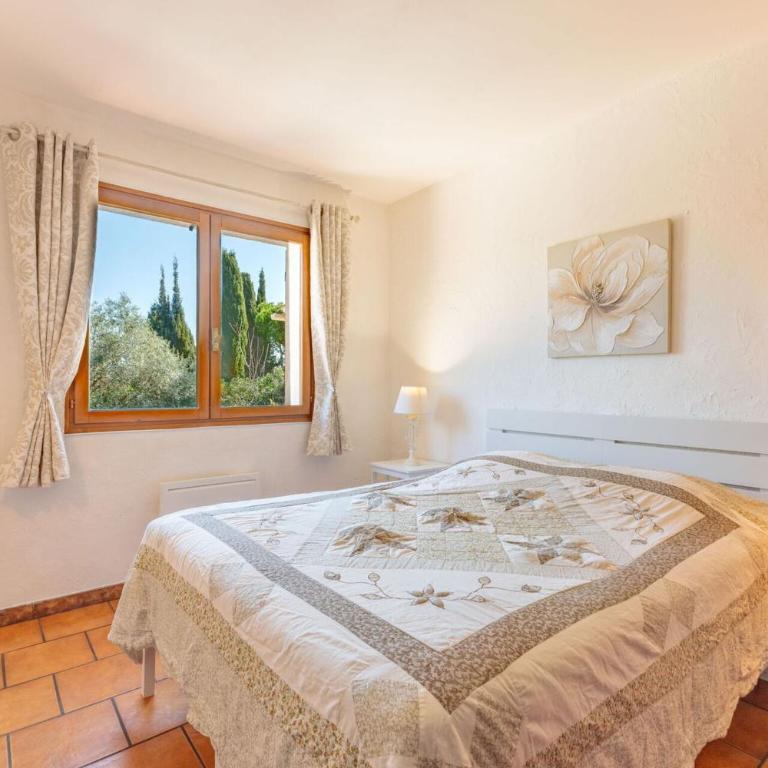Villa Eden 3 by Halldis - Villa - 38