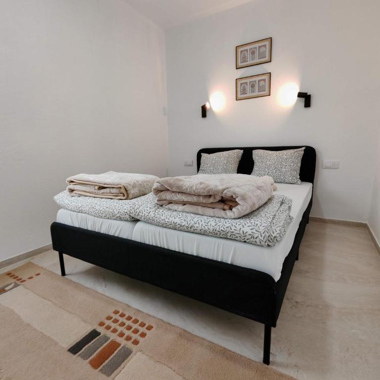 A1 - Airport Belgrade Apartment - Komfor Trokrevetna Soba - 5