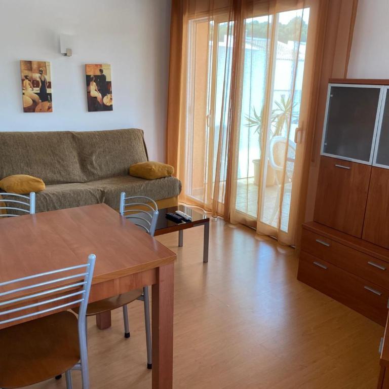 Aparthotel Arenal - Apartamento con vistas al jardín - 1