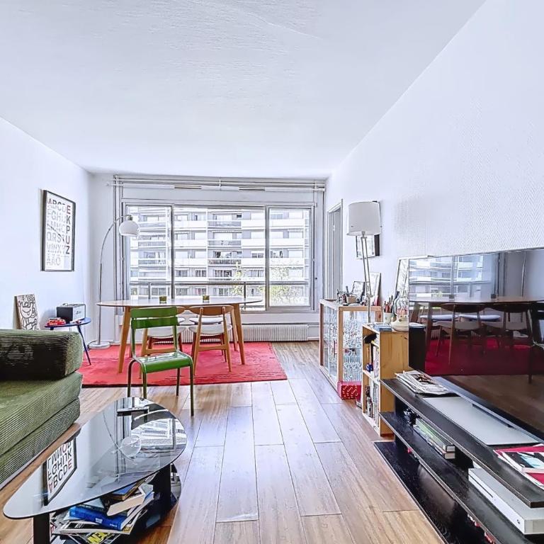 Bel appart proche Tour Eiffel & métro - Appartement - 2