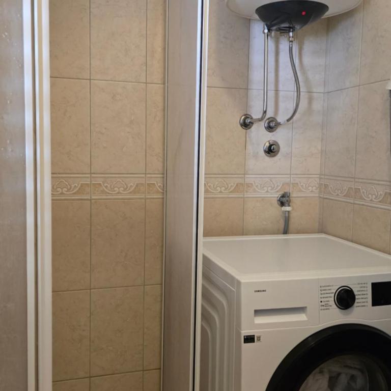 Maria Apartments - One-Bedroom Apartment - 10