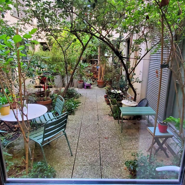 Une chambre à Paris 20eme avec un petit jardin - Chambre Double - 3