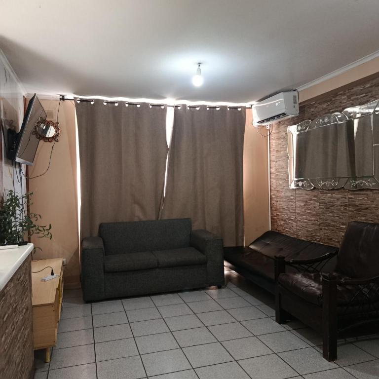 Departamento en Pudahuel a 10 minutos aeropuerto - Apartamento de 1 dormitorio - 2