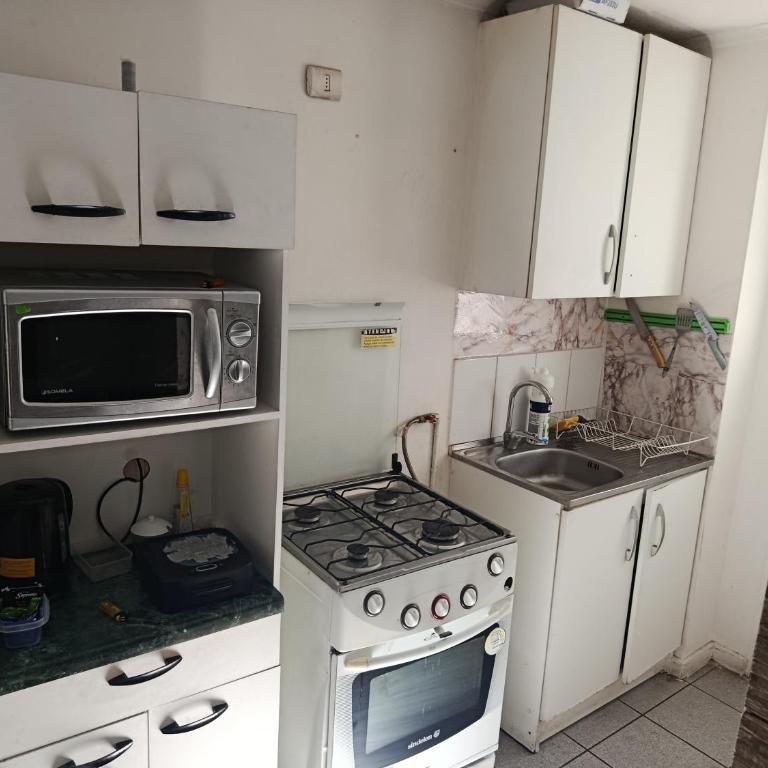 Departamento en Pudahuel a 10 minutos aeropuerto - Apartamento de 1 dormitorio - 5