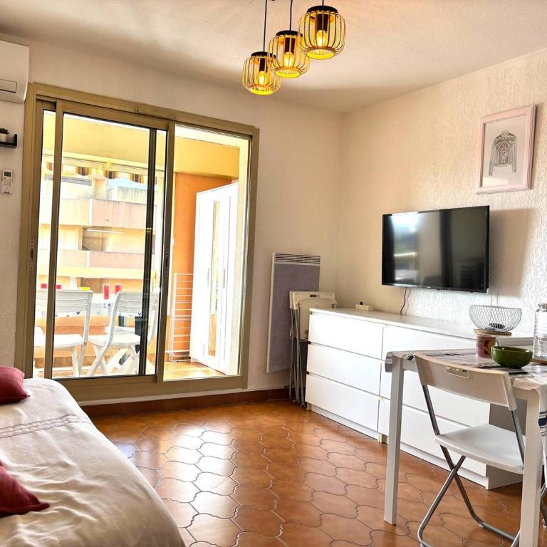 LAL577-B204 Appartement 2 pièces- 4 couchages- LA LONDE LES MAURES - Apartamento con balcón - 11