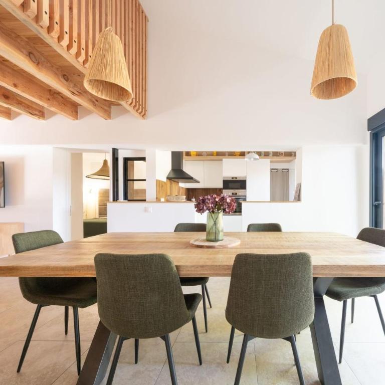 Villa with Spa and Private Canal Access - Casa Vacanze - 8