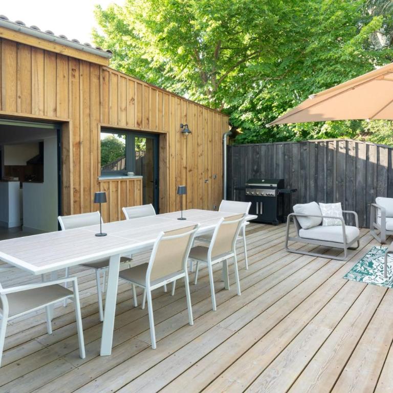 Villa with Spa and Private Canal Access - Casa Vacanze - 16