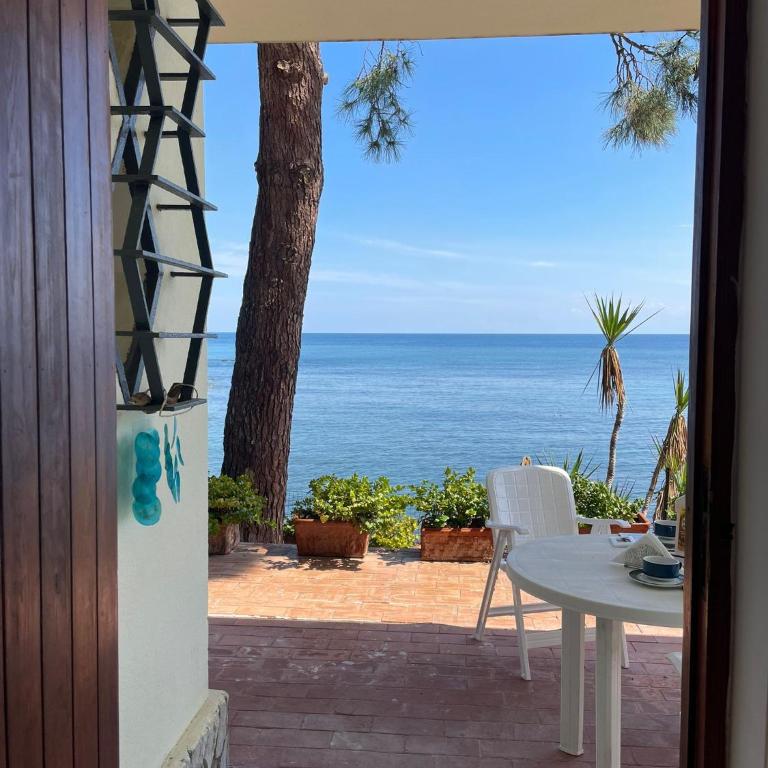 Villa Caterina-Capo di Milazzo-Direct Access to the sea - Casa con 2 Camere da Letto - 3