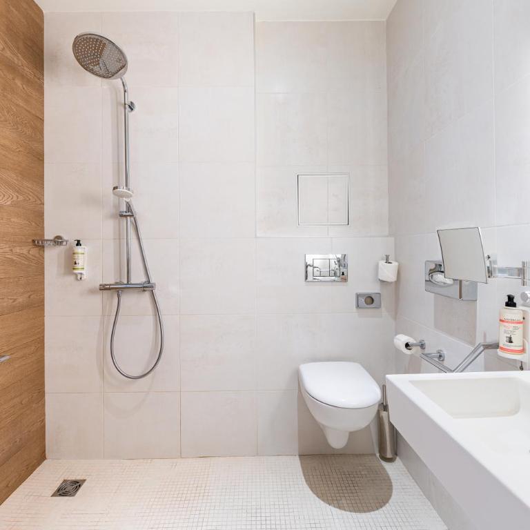 Best Western Plus 61 Paris Nation Hotel - Chambre Lits Jumeaux Supérieure - 9