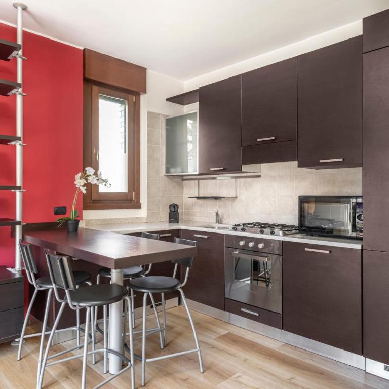 Easylife - Como - Bellinzona 76 - Lago di Como - Appartamento - 4