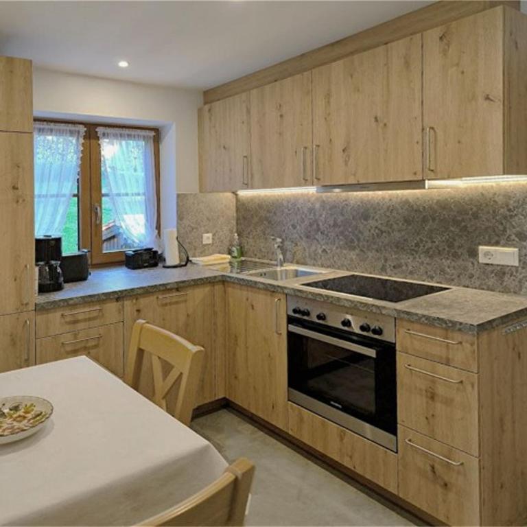 Haus Frechen - Apartment mit 1 Schlafzimmer und Balkon - 4