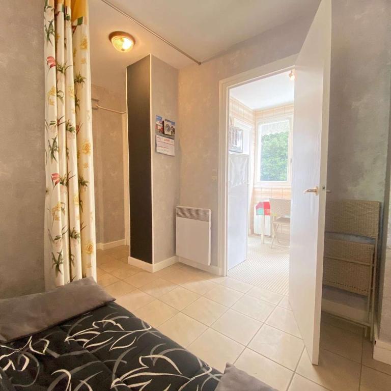 La Petite Bretonnière, T2 - Plage et Commerces à proximité - LA BAULE - LB180-001 - One-Bedroom Apartment - 9