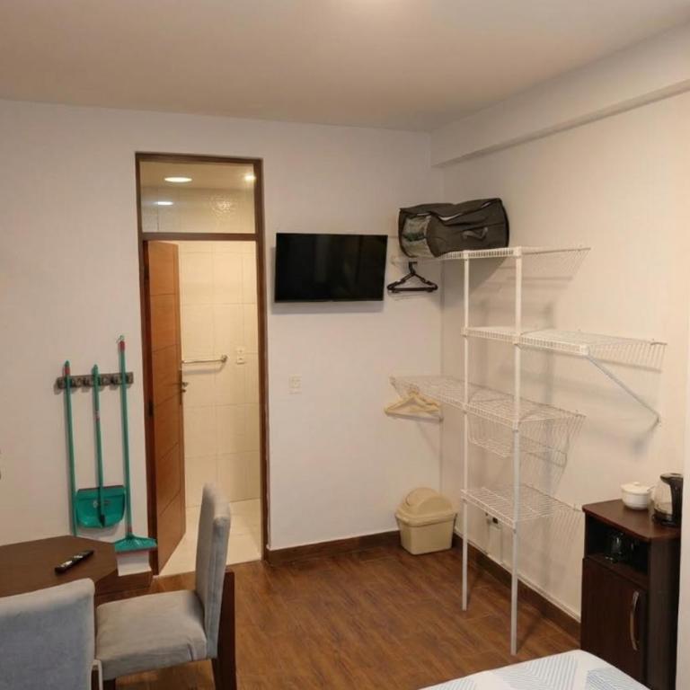 Tu Refugio de Descanso a Pasos de Todo - Double Room with Private Bathroom - 3