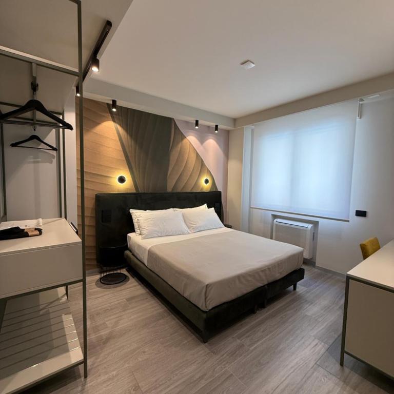 WakeApp Tech B&B - Double or Twin Room with Private Bathroom - 1
