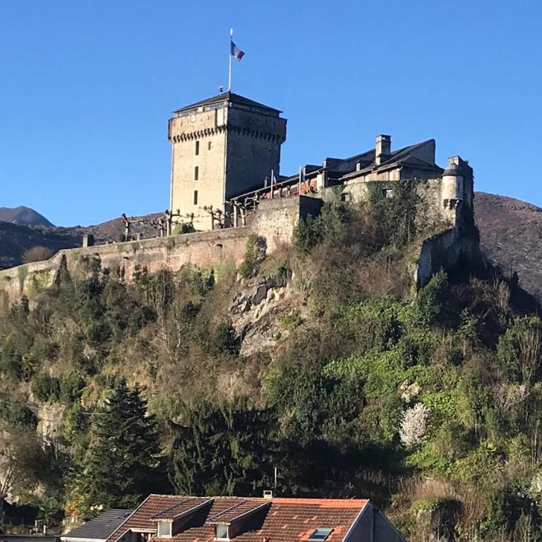 PAU 7 Vue exceptionnelle sur Lourdes et les Pyrénées - Appartement 1 Chambre - 8
