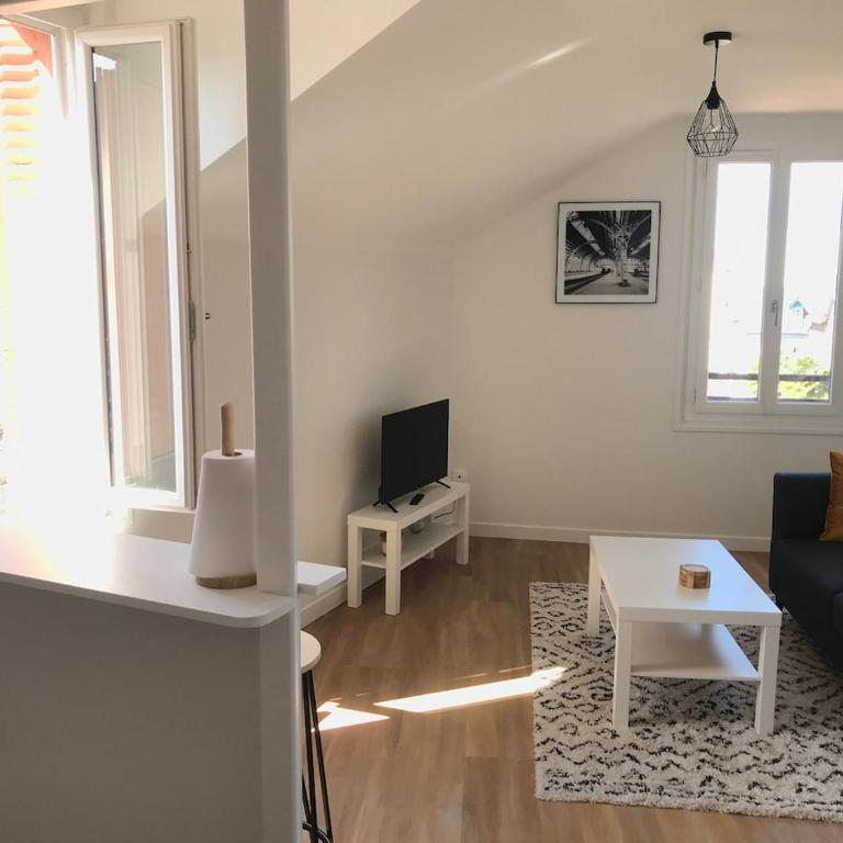 PAU 7 Vue exceptionnelle sur Lourdes et les Pyrénées - Appartement 1 Chambre - 5