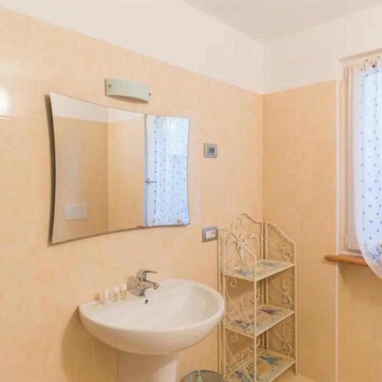appartamenti ceccherini debora luna - Casa Vacanze - 16