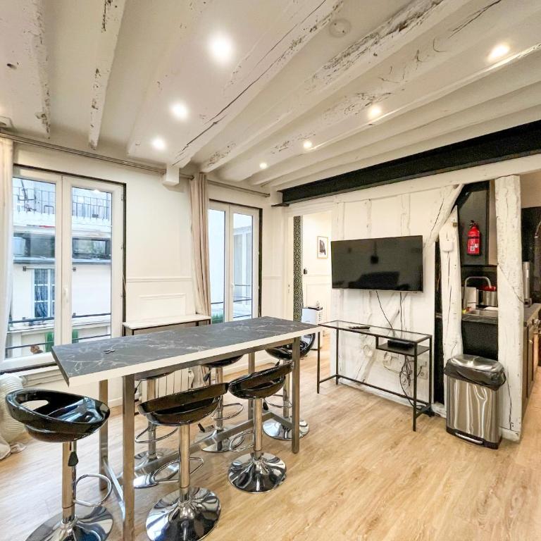 UrbanFlat 93 - Authentique Appartement Parisien 2 chambres - Appartement - 19
