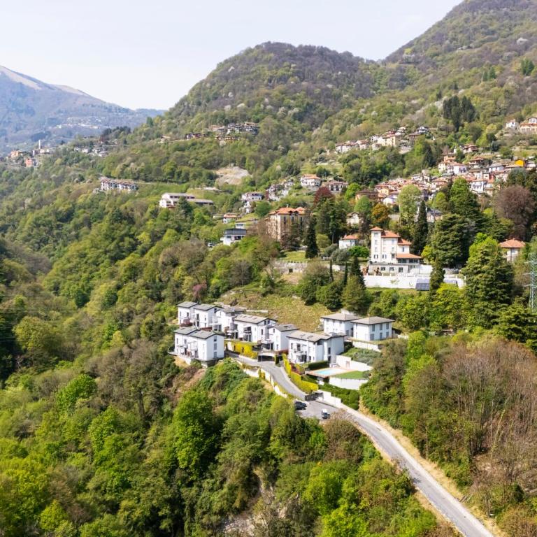 EASYLIFE - Como - Crotta 3 - Argegno - Appartamento con 2 Camere da Letto - 45
