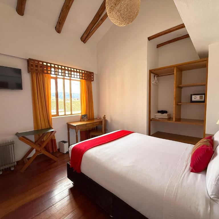 Hotel Monasterio San Pedro - Economy Double Room - 8