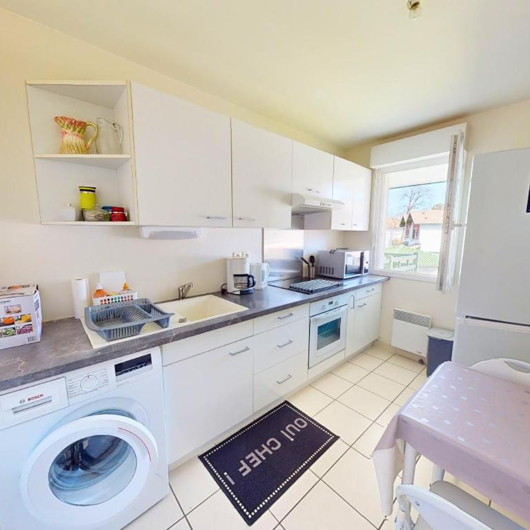 BERGES LANDAISES - Grand T2 avec terrasse exposée sud est - Apartamento de 1 dormitorio - 2