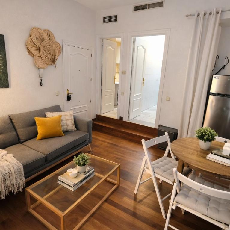 Toro Almudena Suites - One-Bedroom Apartment - 11