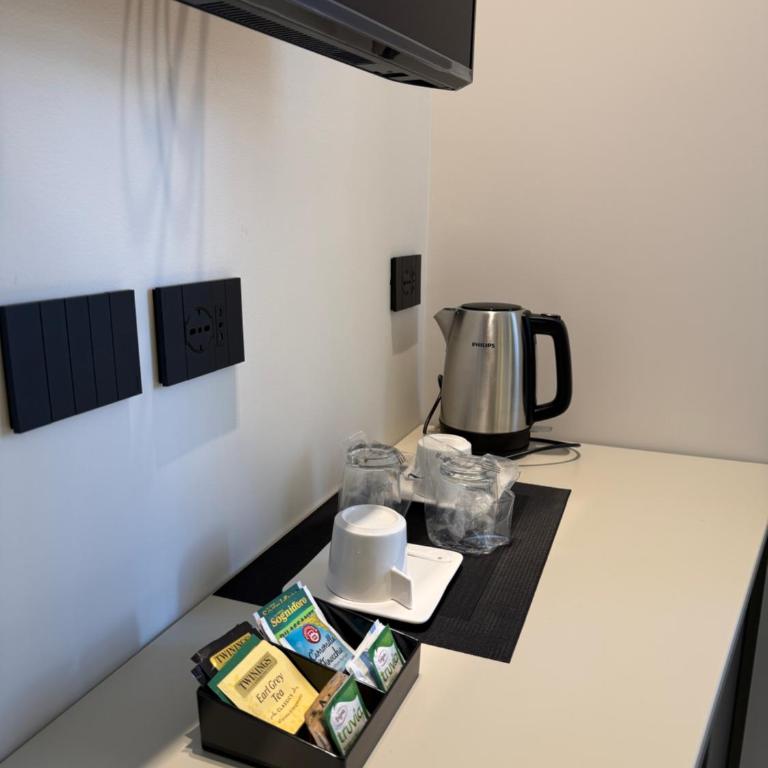 WakeApp Tech B&B - Double or Twin Room with Private Bathroom - 7
