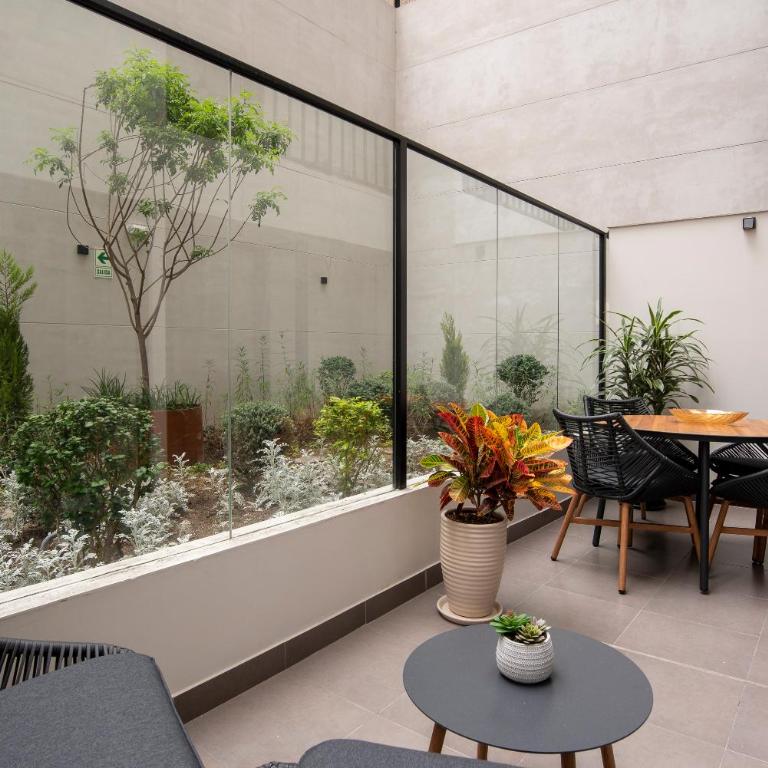 New 1st Fl Executive Patio Pad - Apartamento de 1 dormitorio - 4