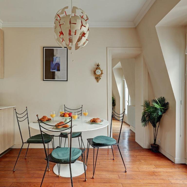 Saint Germain des Prés - 1BR - Paris Vacation Rentals - Apartamento - 3
