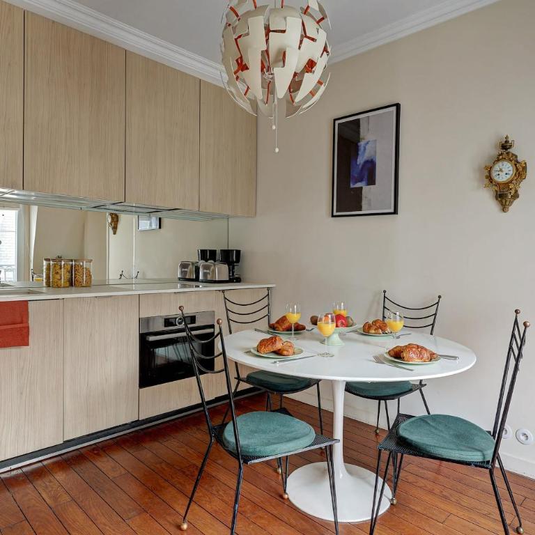 Saint Germain des Prés - 1BR - Paris Vacation Rentals - Apartamento - 13