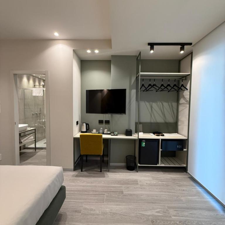 WakeApp Tech B&B - Double Room with Terrace - 3