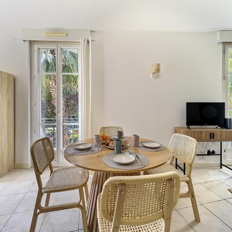 Au coeur de Juan-les-Pins, Magnifique Appartement, Clim, 30m de la Plage - Appartement 1 Chambre - 22