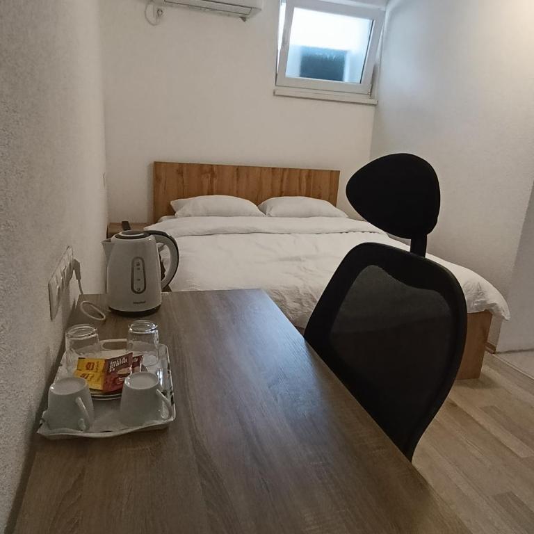 Guesthouse Flaghome - Double Room with Private Bathroom - 4