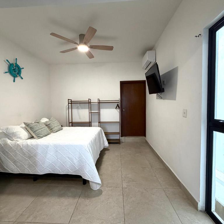 Casa DOS21 Boutique Apartments Playa Sur - One-Bedroom House - 19