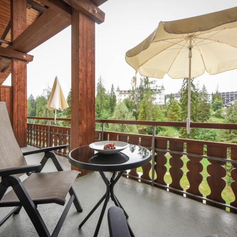 Hotel Adula - Lodge-Zimmer mit Balkon - 4