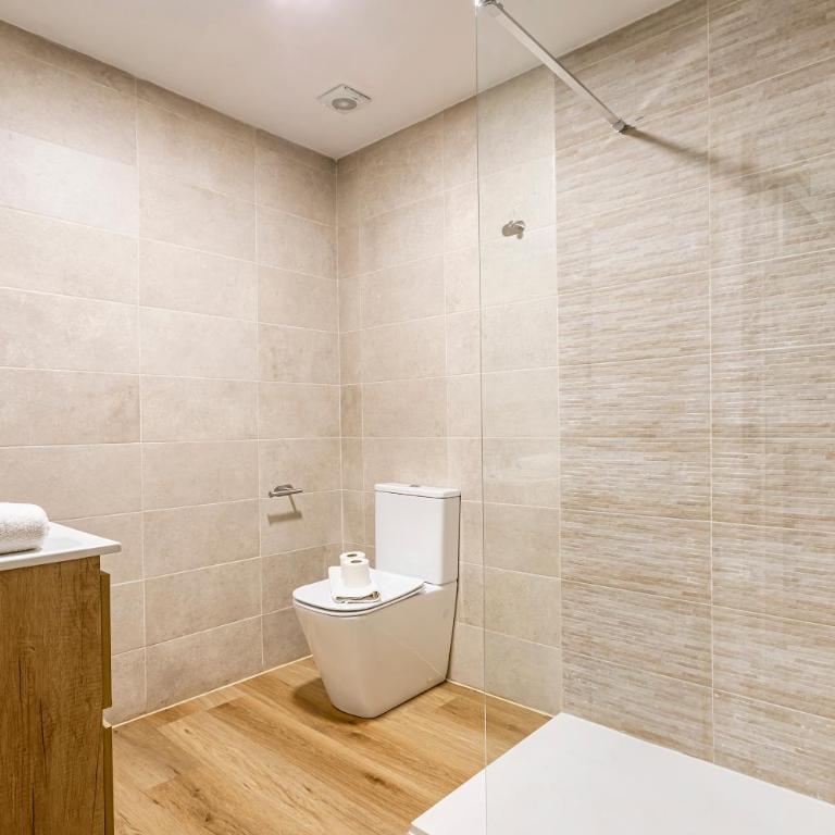 Urban Charm Flat - Extramurs - One-Bedroom Apartment - 2