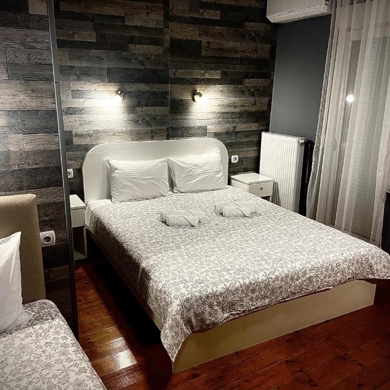 Casablanca City Center Private Parking - Family Room - 1
