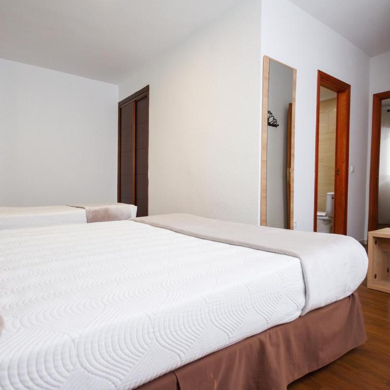 Hotel El Tajo & SPA - Habitación Triple (2 adultos + 1 niño) - 4