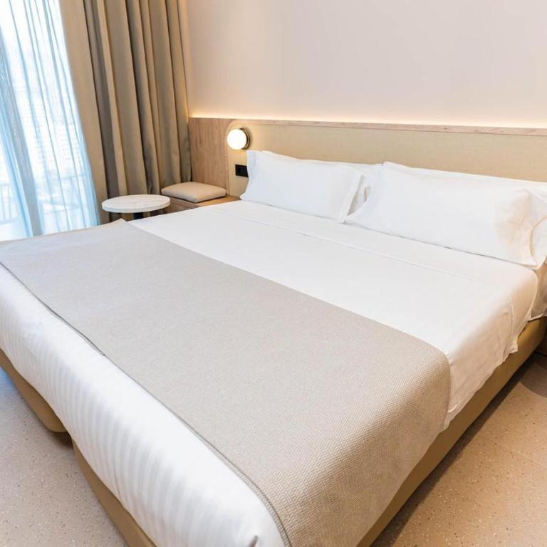 Port Benidorm Hotel & Spa 4* Sup - Deluxe Panoramic Double Room (1 Adult) - 1