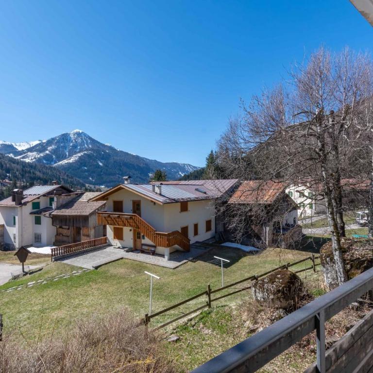 Casa Iolanda - Appartamento con Vista e Balcone - 22