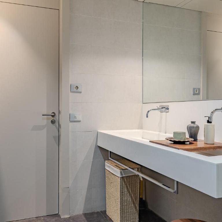 Ola Living Paseo de Gracia II - Apartment with View - 34