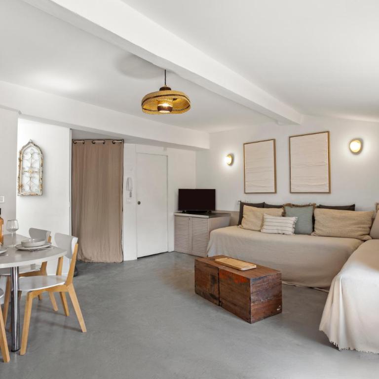 Appartement sur le port - Charme Tropézien - Maison Lérins - Apartamento de 1 dormitorio - 6