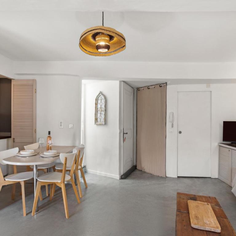 Appartement sur le port - Charme Tropézien - Maison Lérins - Apartamento de 1 dormitorio - 7