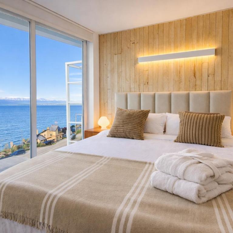 Signature Lake View Sustainable Luxury Residences in Patagonia - Two-Bedroom Apartment with Lake View - 3