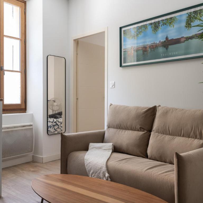 ღ Le Cosy Brienne • T2 au Centre-Ville ღ Métro - Apartment mit 1 Schlafzimmer - 13