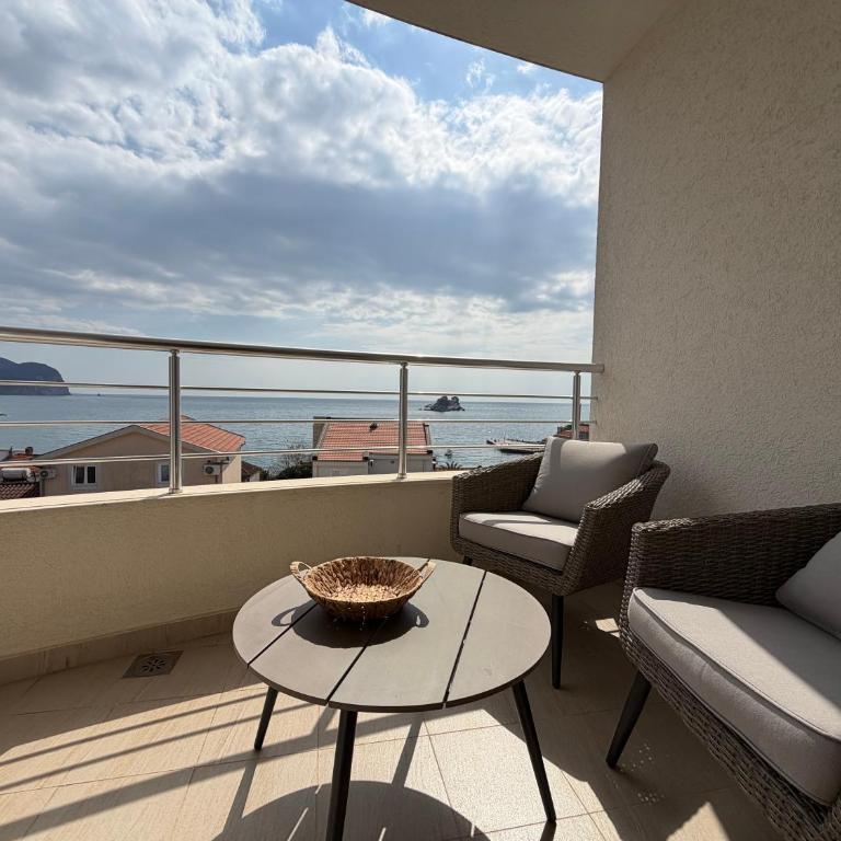 Sea Breeze Residence Petrovac - Two-Bedroom Apartment - 1