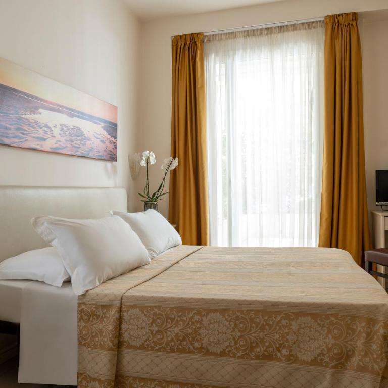 Hotel Alexander - Economy Double or Twin Room - 2