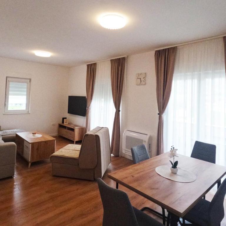 Vila Magdalena - One-Bedroom Apartment with Balcony and City View - 7