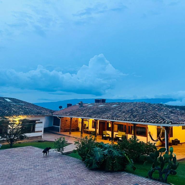 Hacienda Campestre Oasis de la Villa - Five-Bedroom House - 2